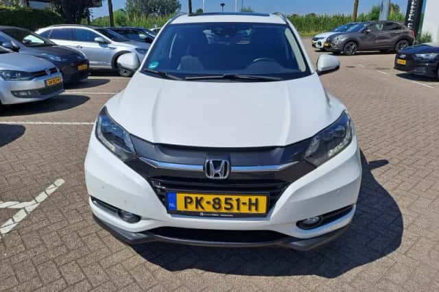 Honda HR-V (2017) thumbnail 6
