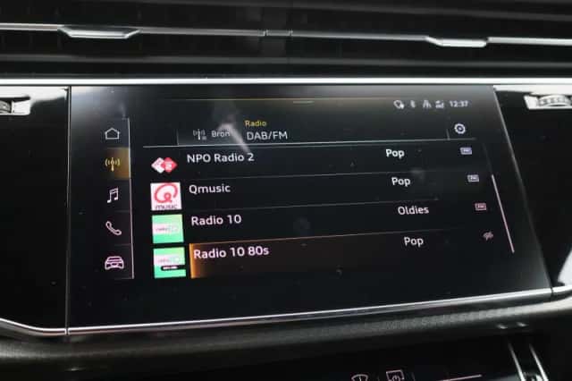 Audi Q8 (2021) thumbnail 22