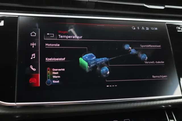 Audi Q8 (2021) thumbnail 30