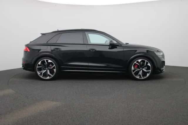 Audi Q8 (2021) thumbnail 6