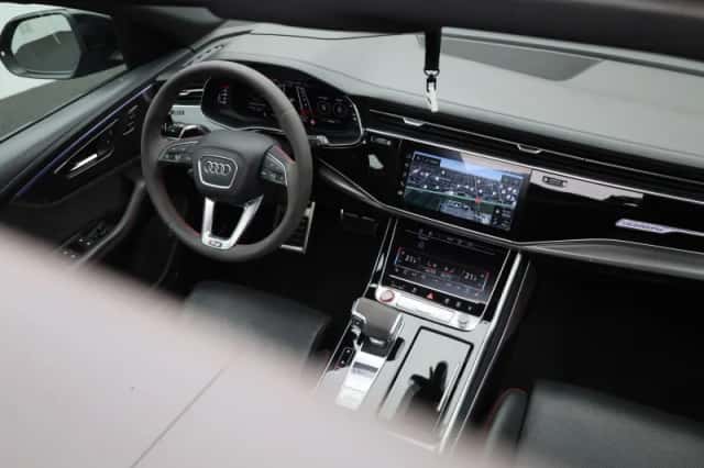 Audi Q8 (2021) thumbnail 55