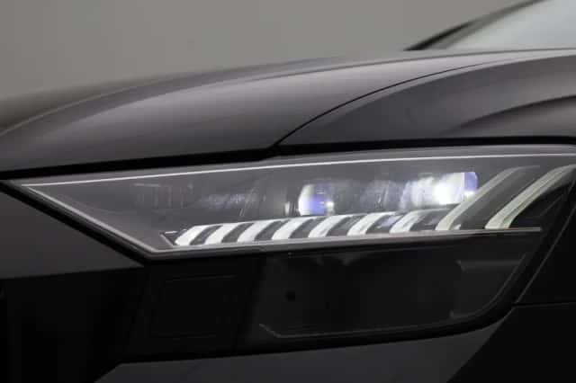 Audi Q8 (2021) thumbnail 69