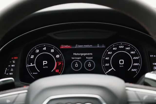 Audi Q8 (2021) thumbnail 8