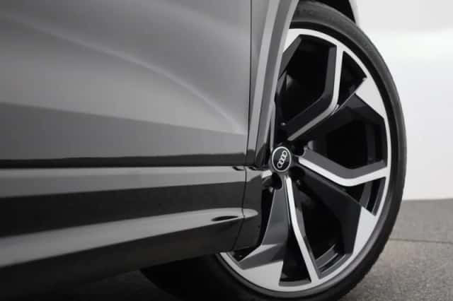 Audi Q8 (2021) thumbnail 74