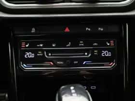 Volkswagen T-Roc (2022) thumbnail 20