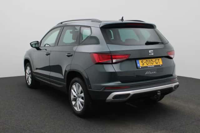 SEAT Ateca (2023) thumbnail 2