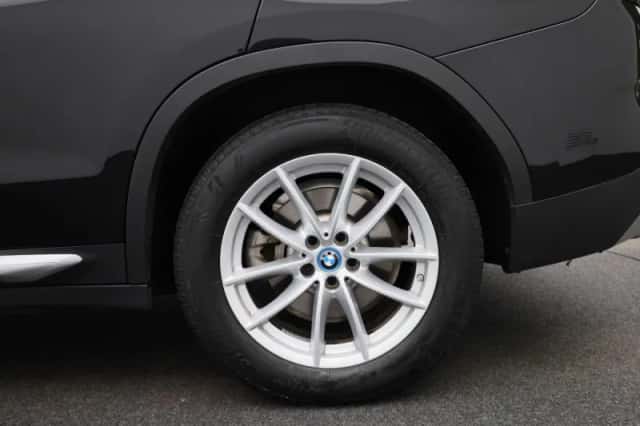 BMW X3 (2021) thumbnail 13