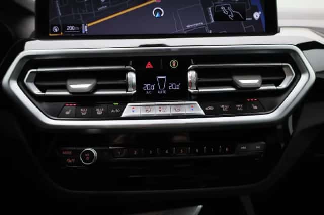 BMW X3 (2021) thumbnail 18