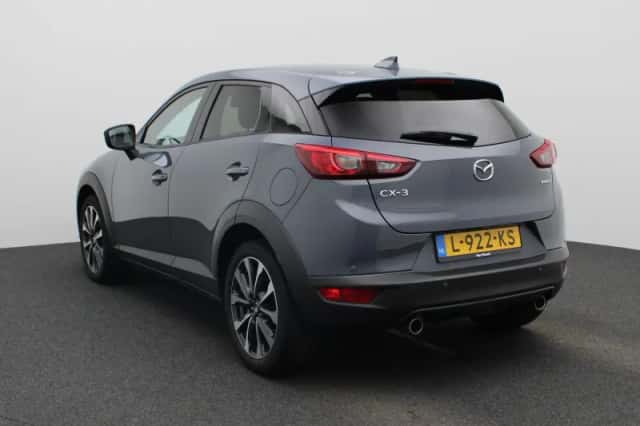 Mazda CX-3 (2021) thumbnail 2