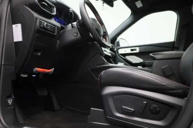 Ford Explorer (2024) thumbnail 42
