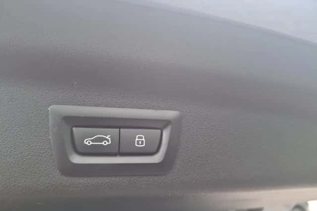 BMW X1 (2024) thumbnail 16