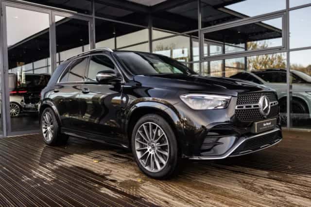 Mercedes-Benz GLE (2023) thumbnail 4