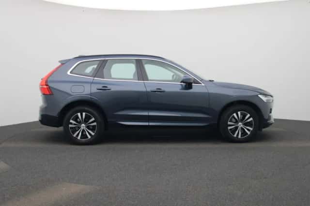Volvo XC60 (2021) thumbnail 6
