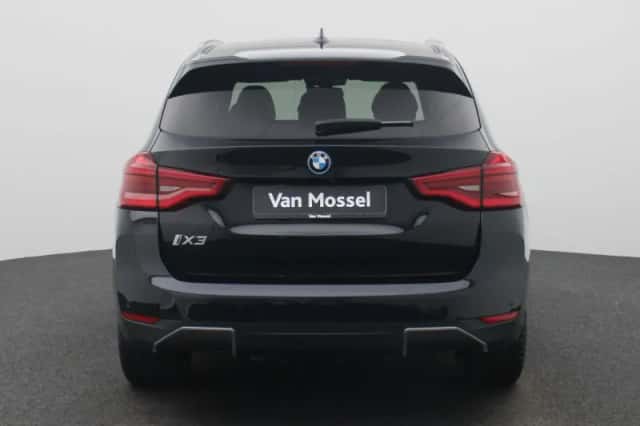 BMW iX3 (2021) thumbnail 5