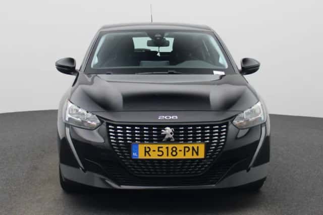 Peugeot 208 (2022) thumbnail 3