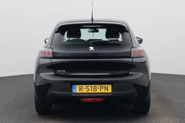 Peugeot 208 (2022) thumbnail 5