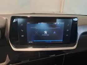 Peugeot 208 (2022) thumbnail 19