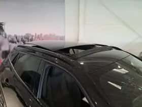 Peugeot e-2008 (2023) thumbnail 3