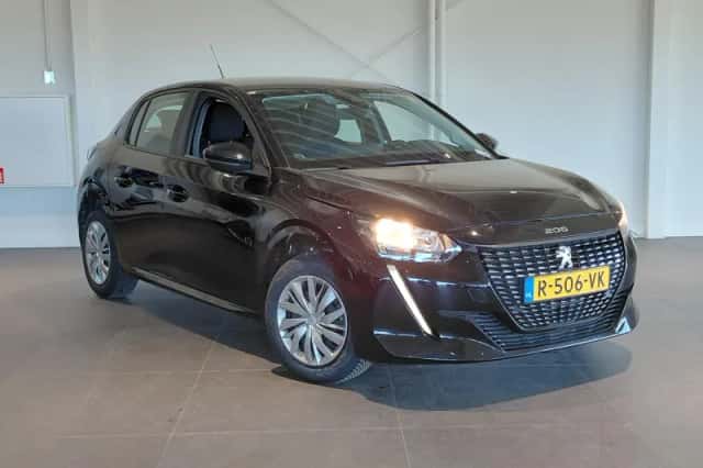 Peugeot 208 (2022) thumbnail 3