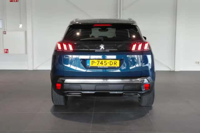 Peugeot 3008 (2022) thumbnail 6