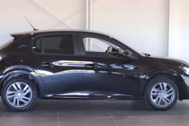 Peugeot 208 (2022) thumbnail 4