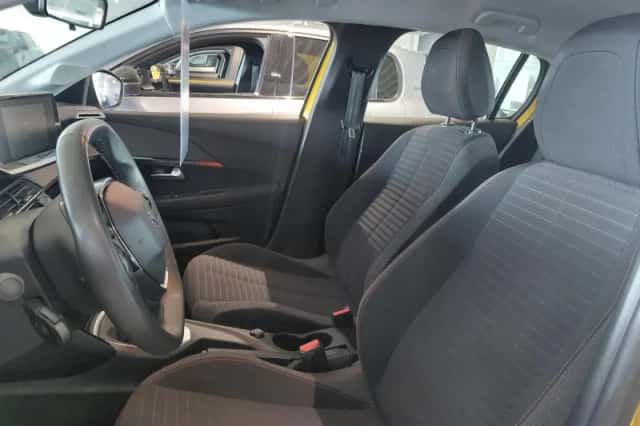 Peugeot 208 (2022) thumbnail 2