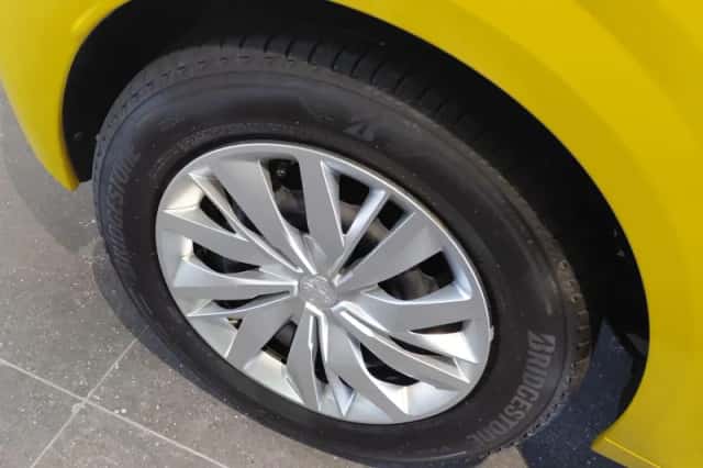 Peugeot 208 (2022) thumbnail 5