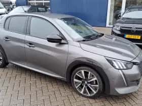 Peugeot 208 (2021) thumbnail 11