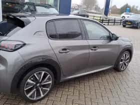 Peugeot 208 (2021) thumbnail 9