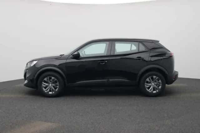 Peugeot 2008 (2022) thumbnail 4