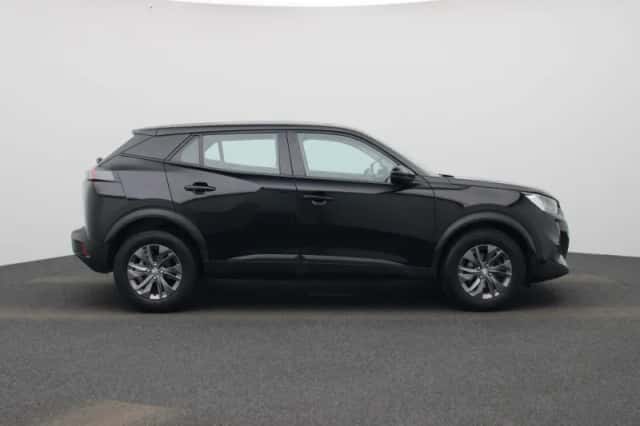 Peugeot 2008 (2022) thumbnail 6