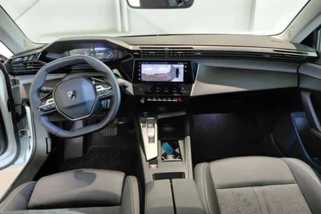 Peugeot 308 (2025) thumbnail 2