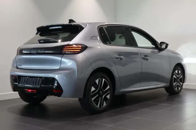 Peugeot 208 (2025) thumbnail 3