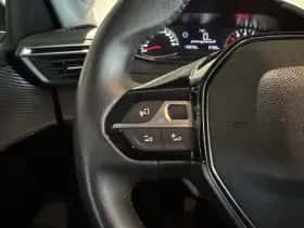 Peugeot 208 (2023) thumbnail 11