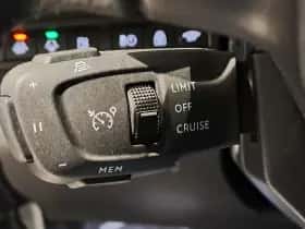 Peugeot 3008 (2022) thumbnail 15