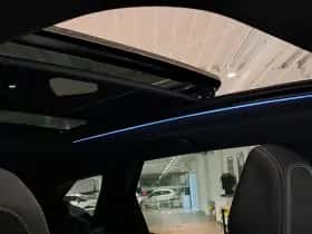 Peugeot 3008 (2022) thumbnail 9