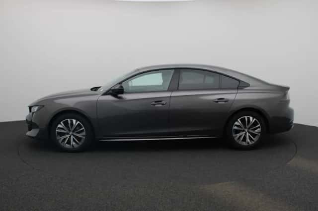 Peugeot 508 (2023) thumbnail 4