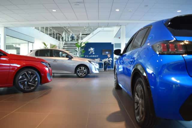 Peugeot e-3008 (2026) thumbnail 2