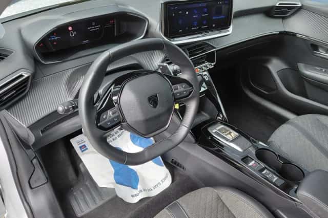 Peugeot 208 (2025) thumbnail 2