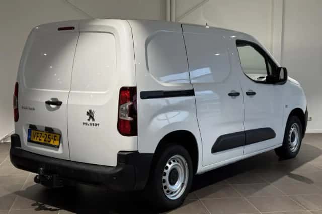 Peugeot Partner (2020) thumbnail 4