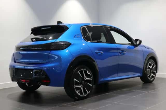 Peugeot e-208 (2025) thumbnail 4