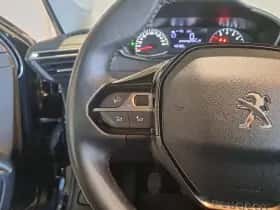 Peugeot 208 (2022) thumbnail 9