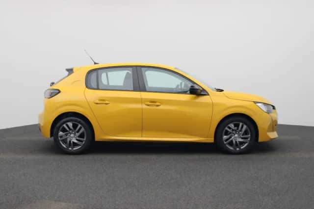 Peugeot 208 (2022) thumbnail 6
