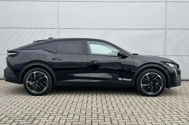 Peugeot 408 (2025) thumbnail 4