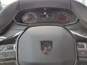 Peugeot 2008 (2024) thumbnail 13
