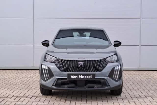 Peugeot 2008 (2024) thumbnail 3