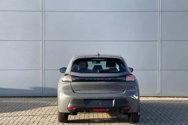 Peugeot 208 (2024) thumbnail 7