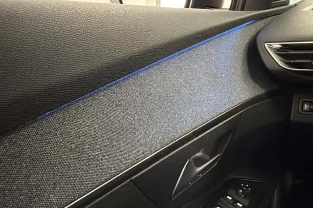 Peugeot 3008 (2022) thumbnail 15