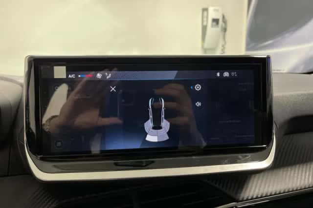 Peugeot 208 (2024) thumbnail 10