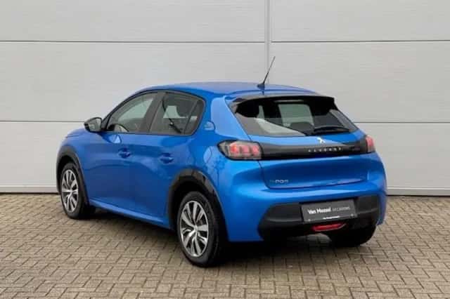 Peugeot e-208 (2023) thumbnail 6